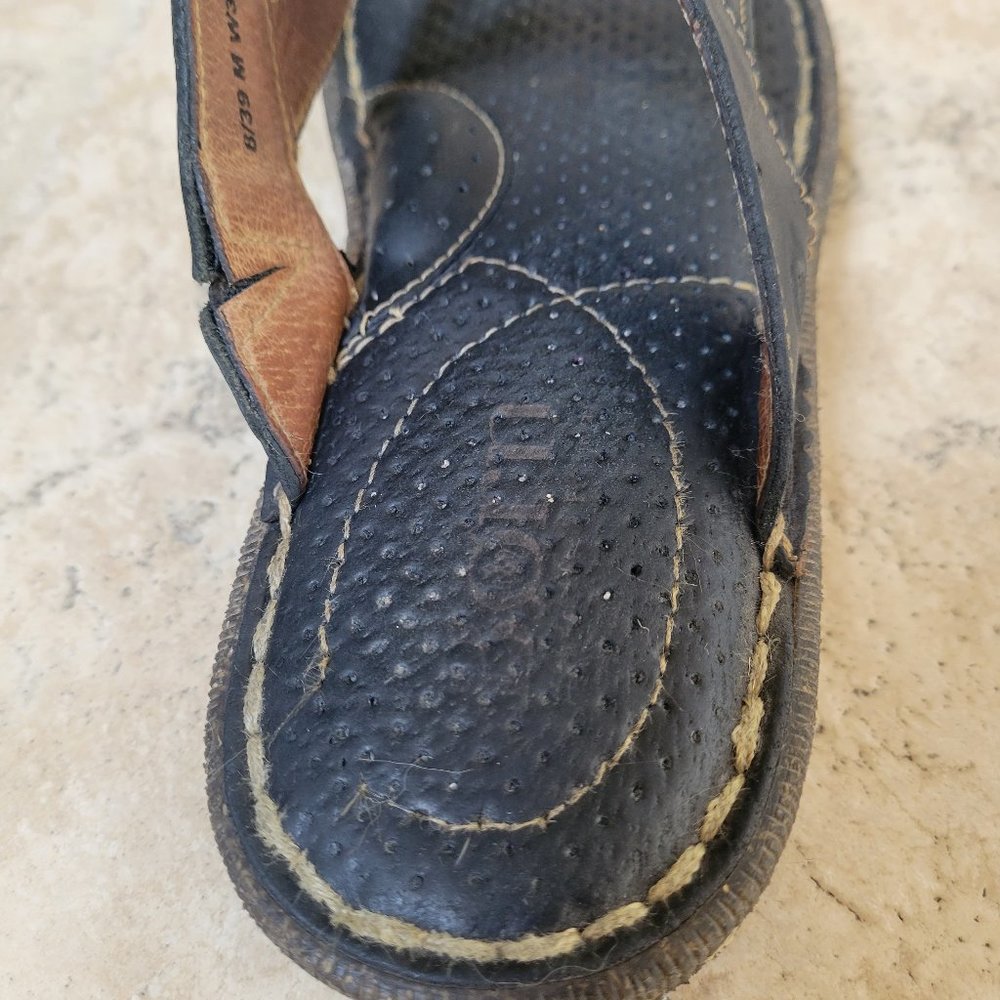 Born Leather Sandals - Size 8 - Picture 7 of 16